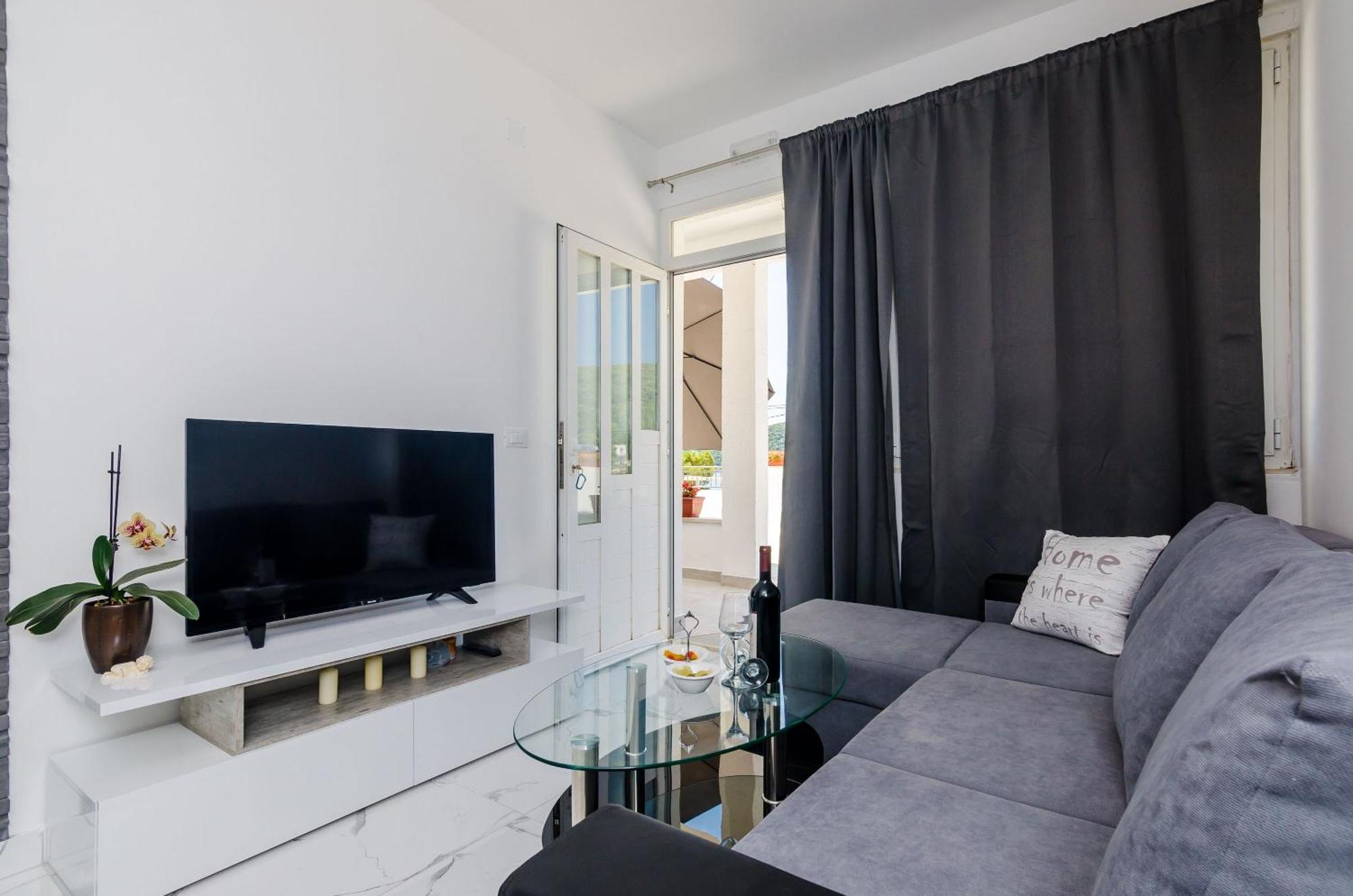 Mata Family Apartments Molunat Extérieur photo