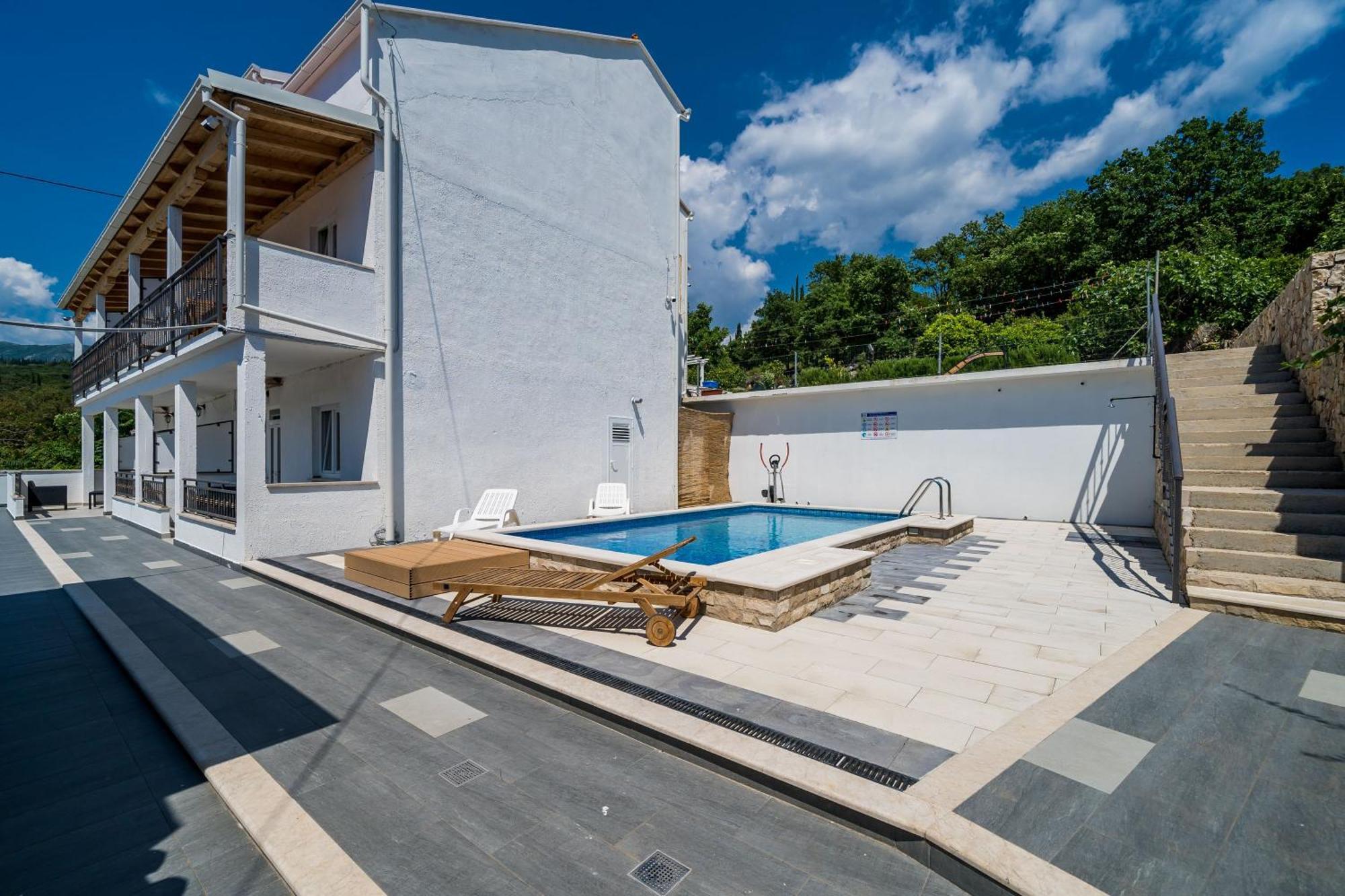 Mata Family Apartments Molunat Chambre photo